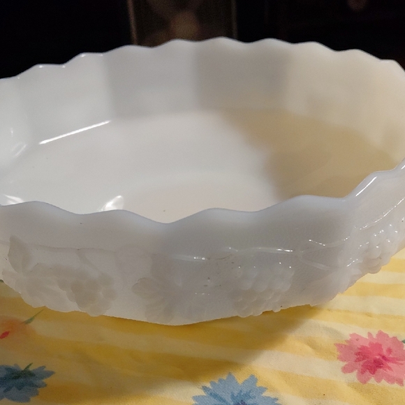 Fire King Milk Glass Scalloped Dish - Picture 6 of 8